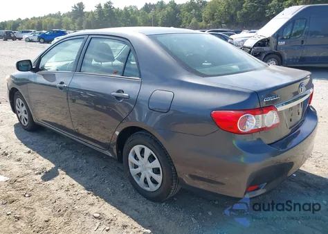 2011 Toyota Corolla Le z USA, uszkodzony, nr VIN JTDBU4EE2BJ100218